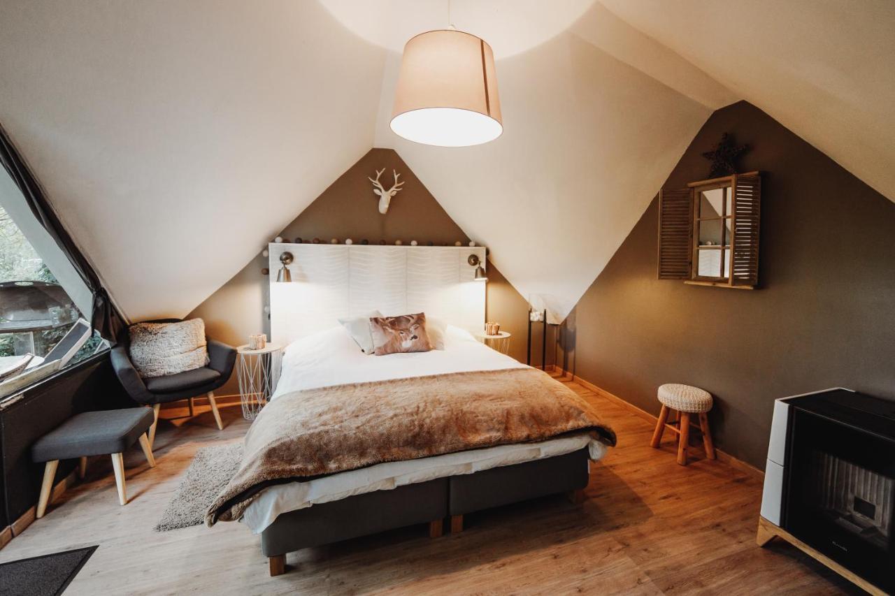 Chalet Scandinave Avec Sauna Ir - In The Woods Gesves Buitenkant foto